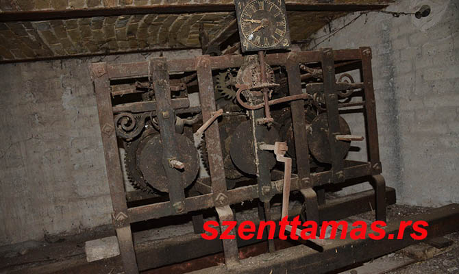 Új óra kerül a szenttamási templomtoronyba